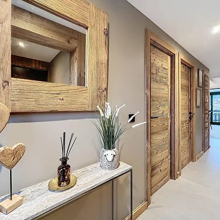 Apartment Schuss B8 Morzine
